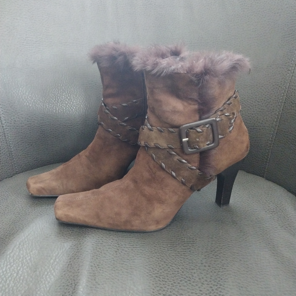 Apostrophe Brown Suede Heel Boots